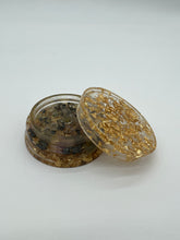 Load image into Gallery viewer, Golden Grinder